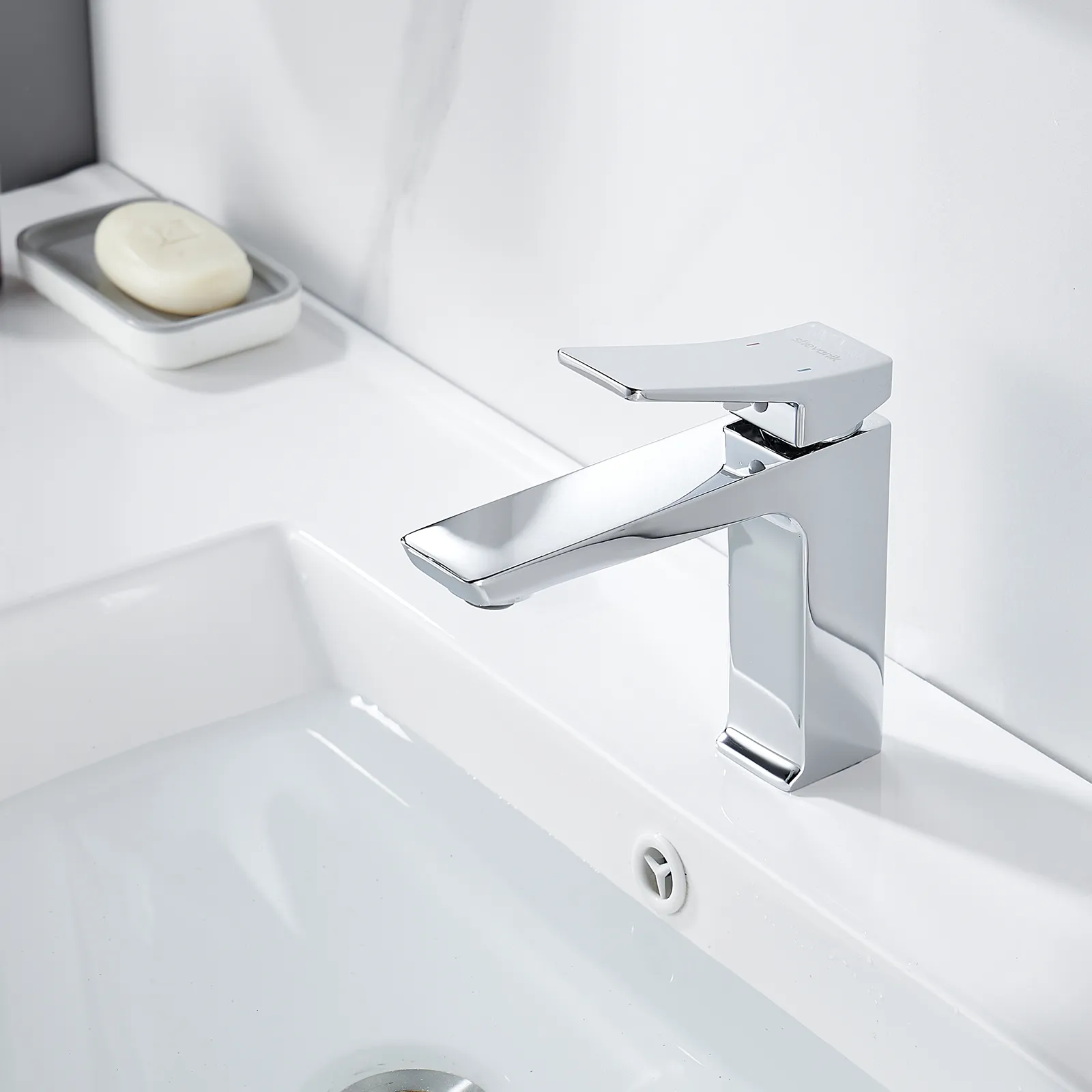 Смеситель для раковины Shevanik S4401, хром