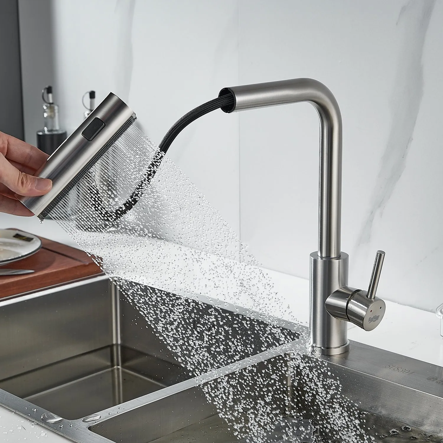 Смеситель для кухни с мультифункциональным изливом Raffine F203L, сатин