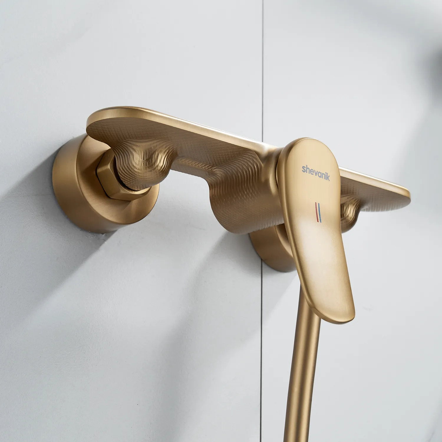 Смеситель для душа Shevanik S4716G, золотой сатин