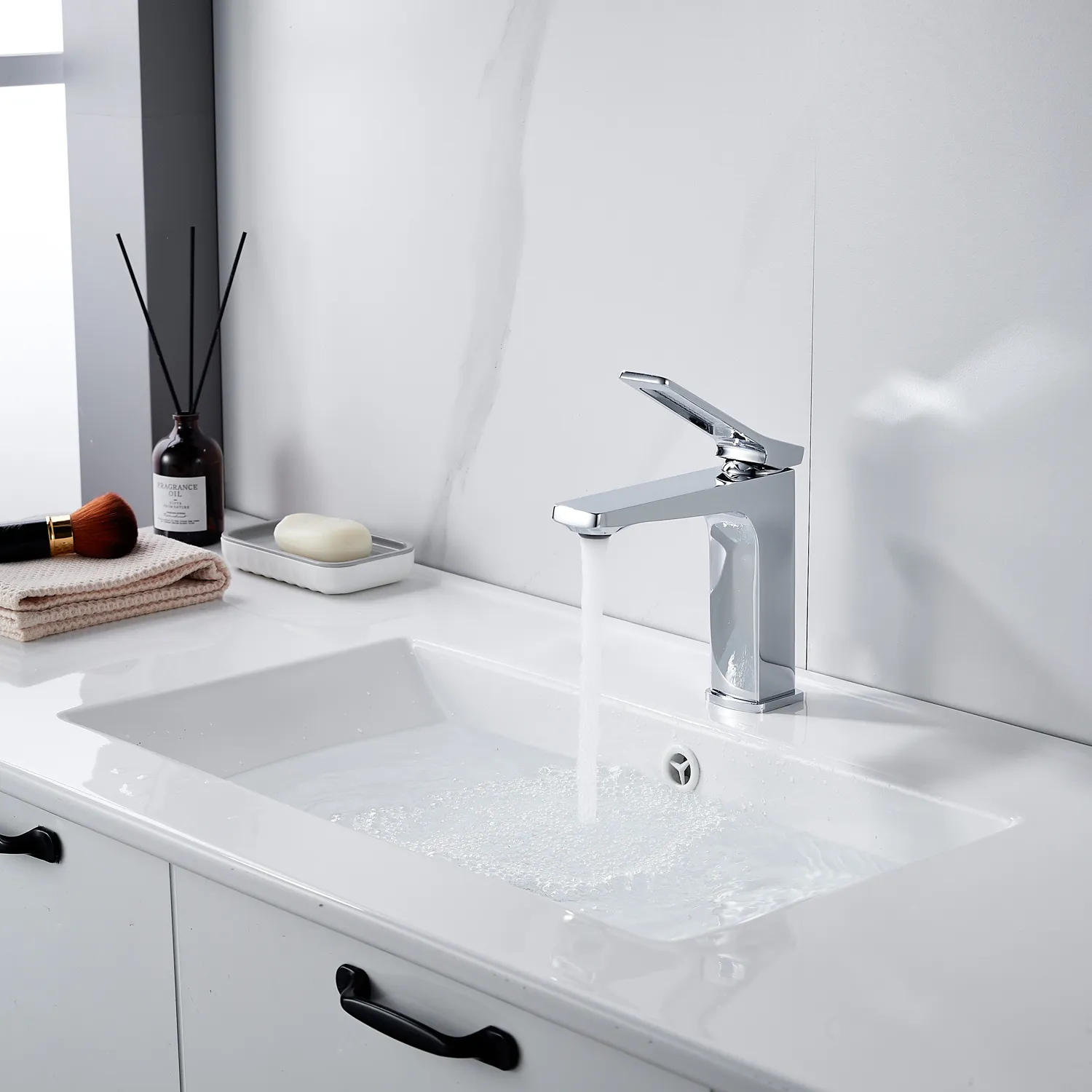 Смеситель для раковины Shevanik S4601, хром