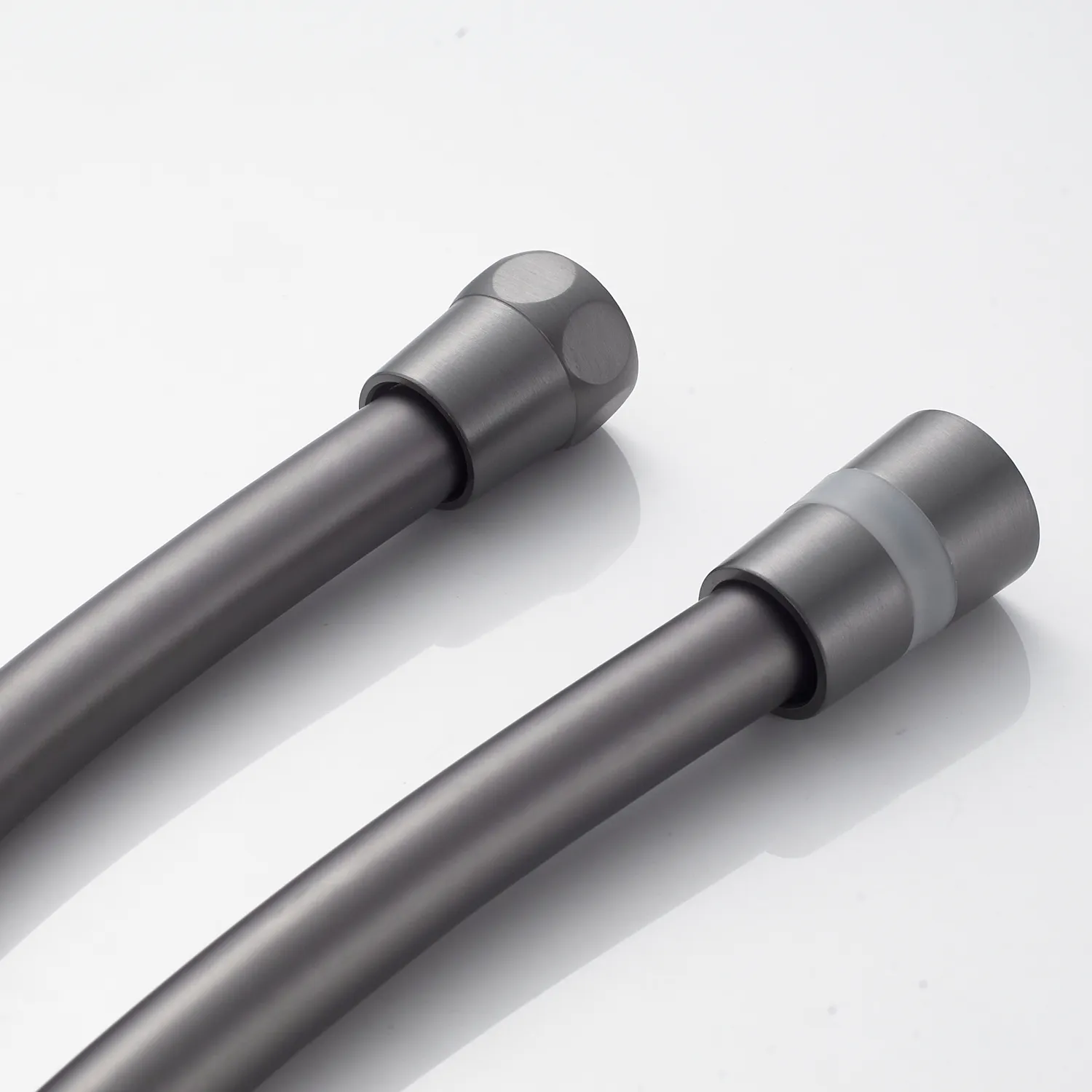 Шланг для душа Shevanik SE56-15 (150 см), оружейная сталь