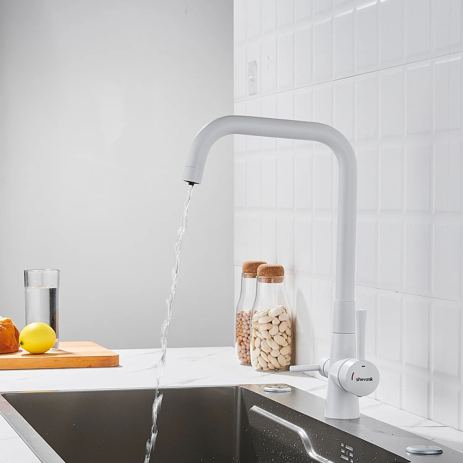 Смеситель для кухни с подключением фильтра Shevanik S528C, белый