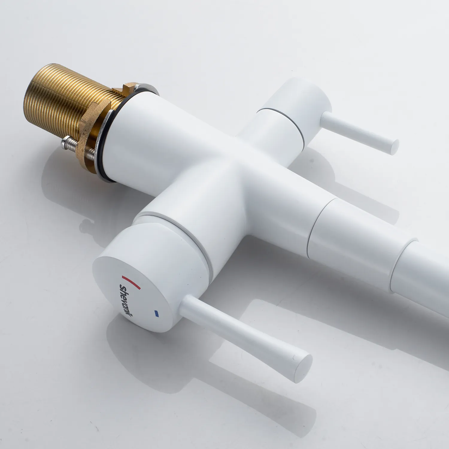 Смеситель для кухни с подключением фильтра Shevanik S528C, белый