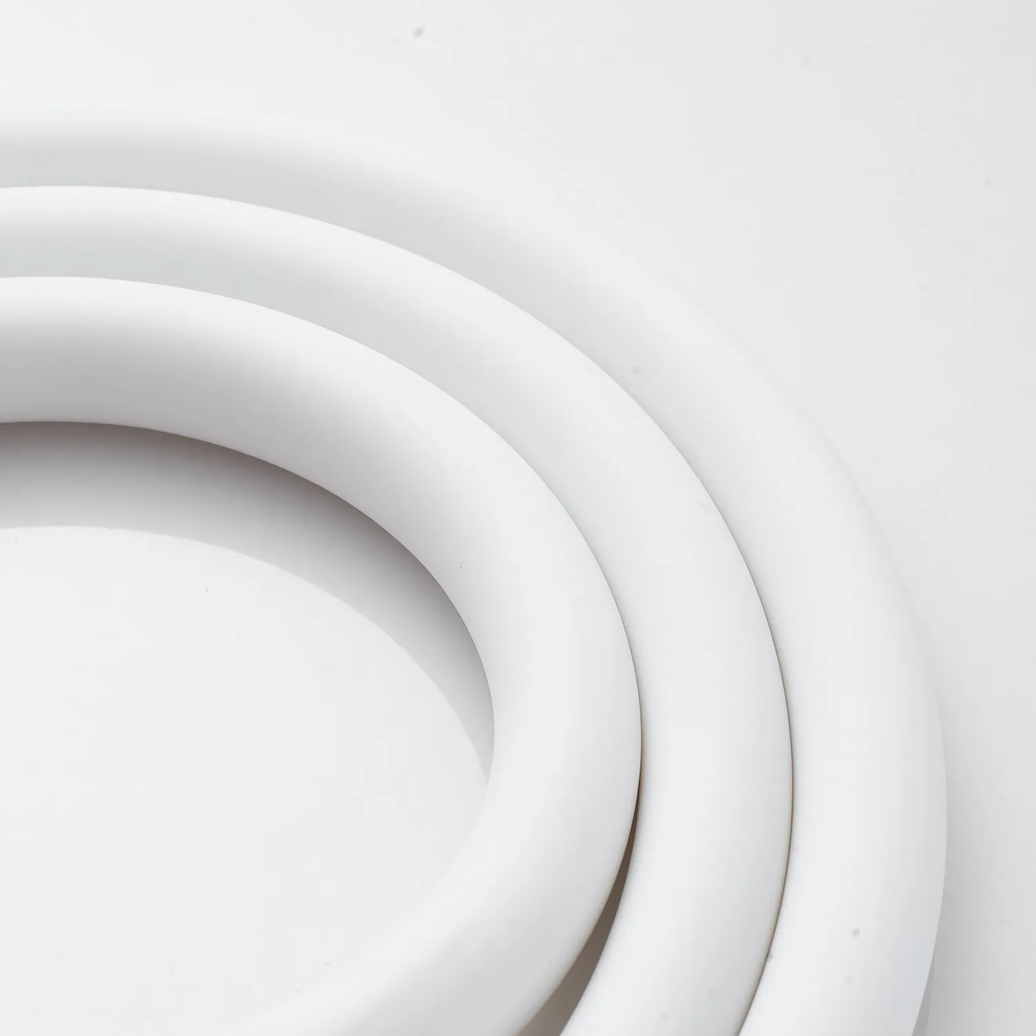 Шланг для душа Shevanik SE57-15 (150 см), белый