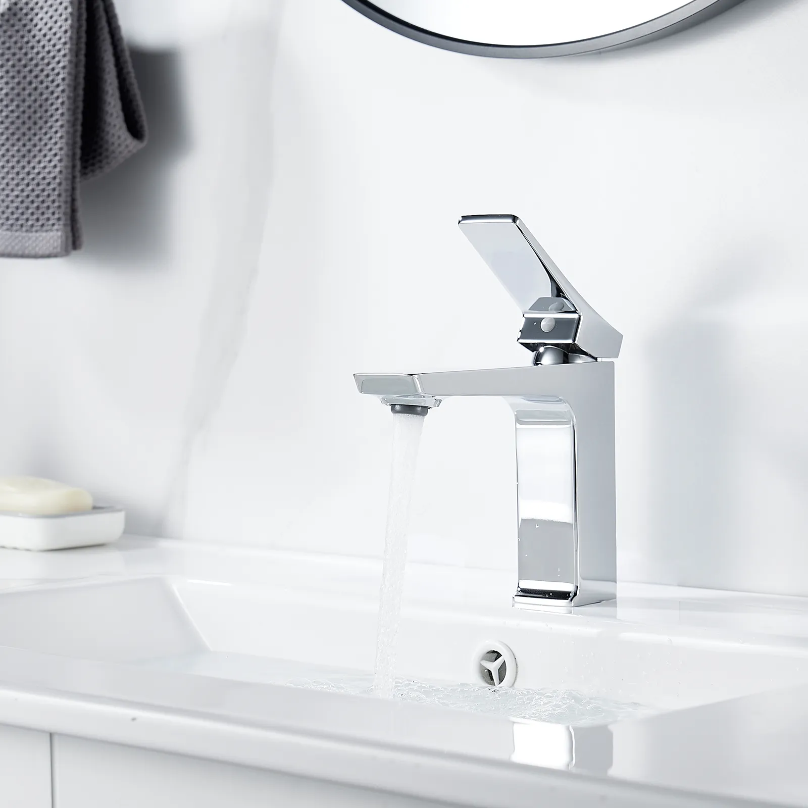 Смеситель для раковины Shevanik S4401, хром