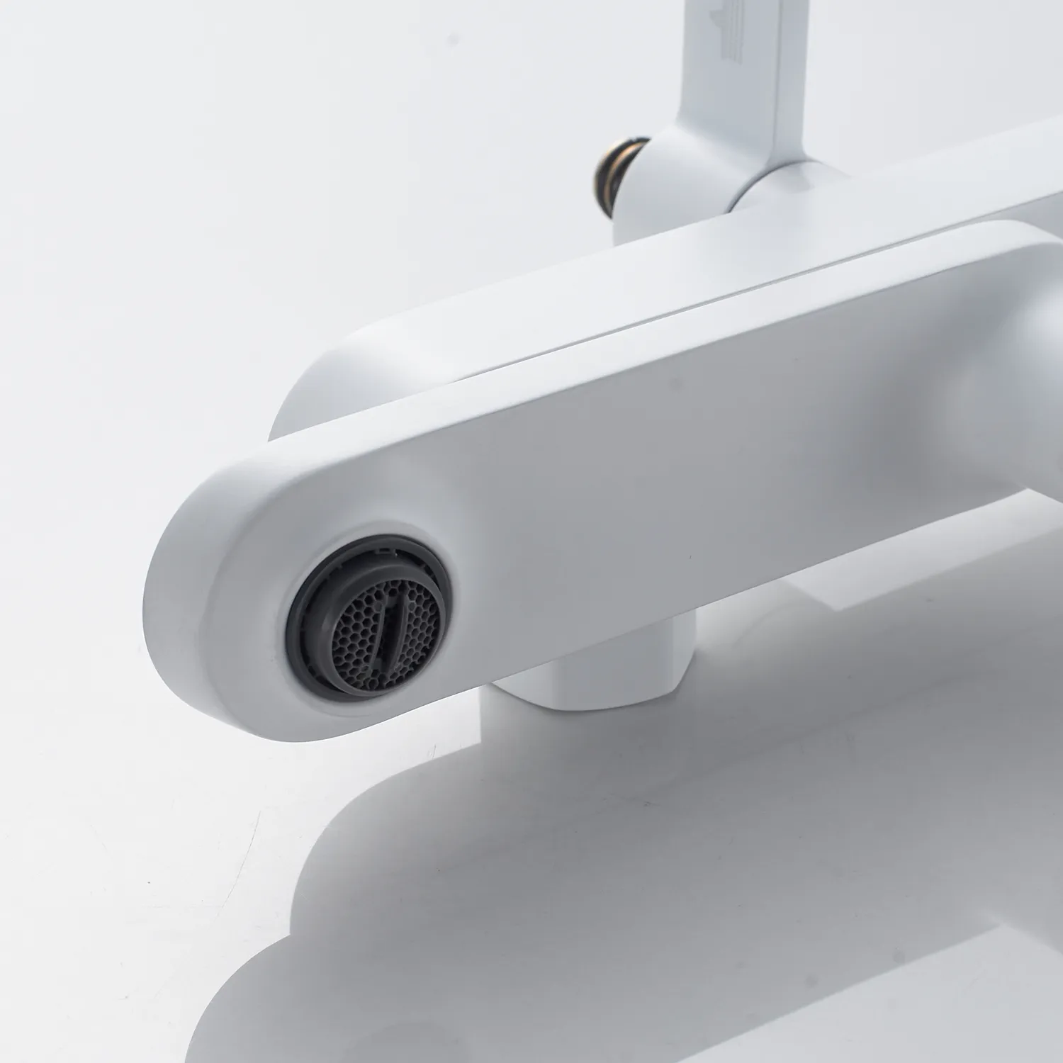 Душевая система Shevanik S4336C, белый