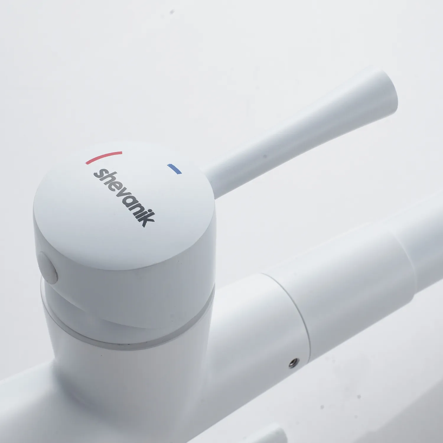 Смеситель для кухни с подключением фильтра Shevanik S428C, белый