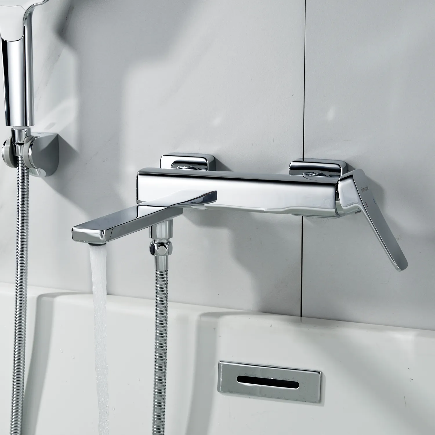 Смеситель для ванны Shevanik S9952, хром