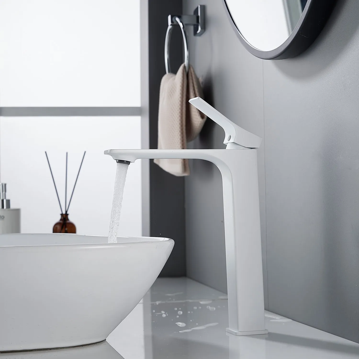 Смеситель для раковины высокий Shevanik S6111C, белый