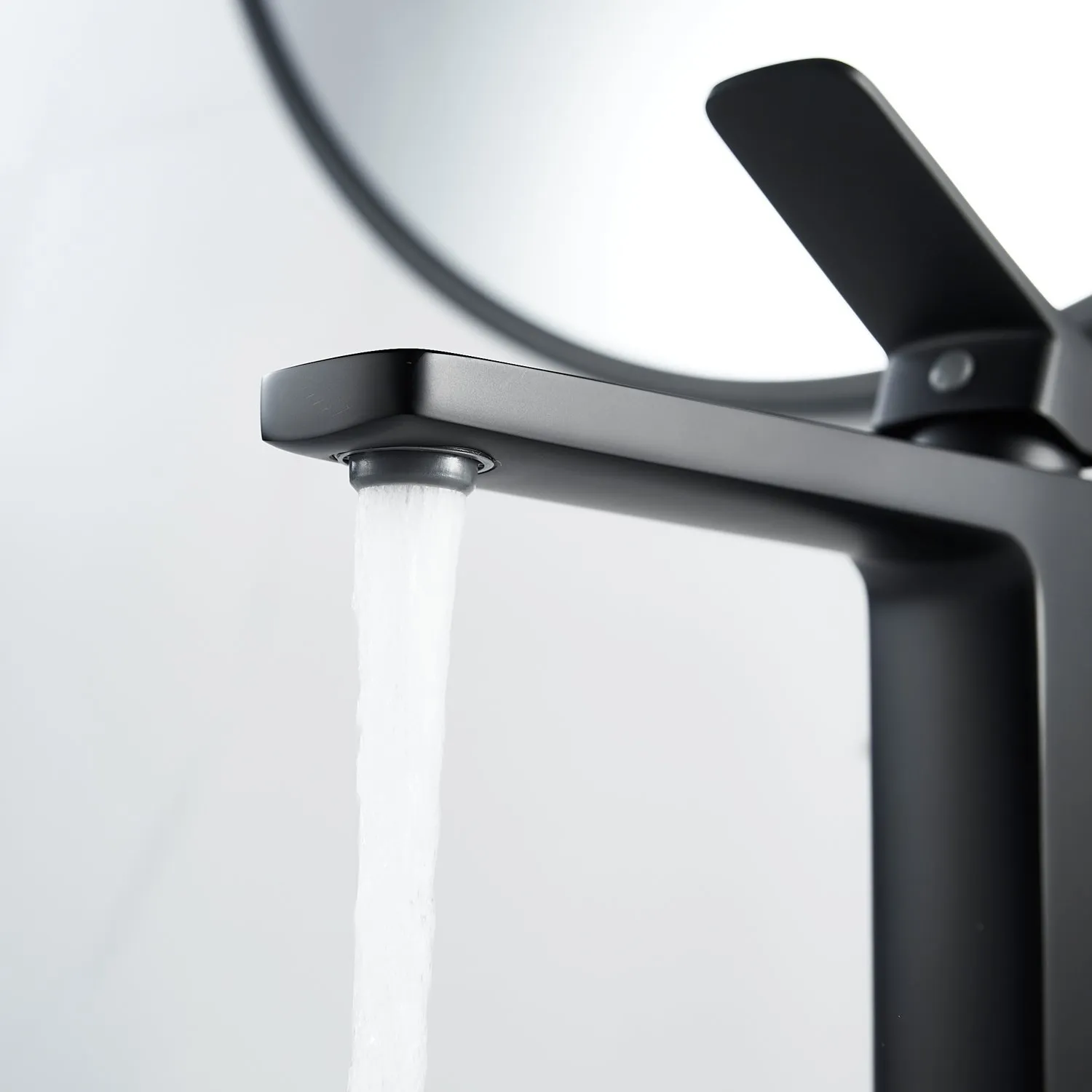 Смеситель для раковины высокий  Raffine F1199H, черный