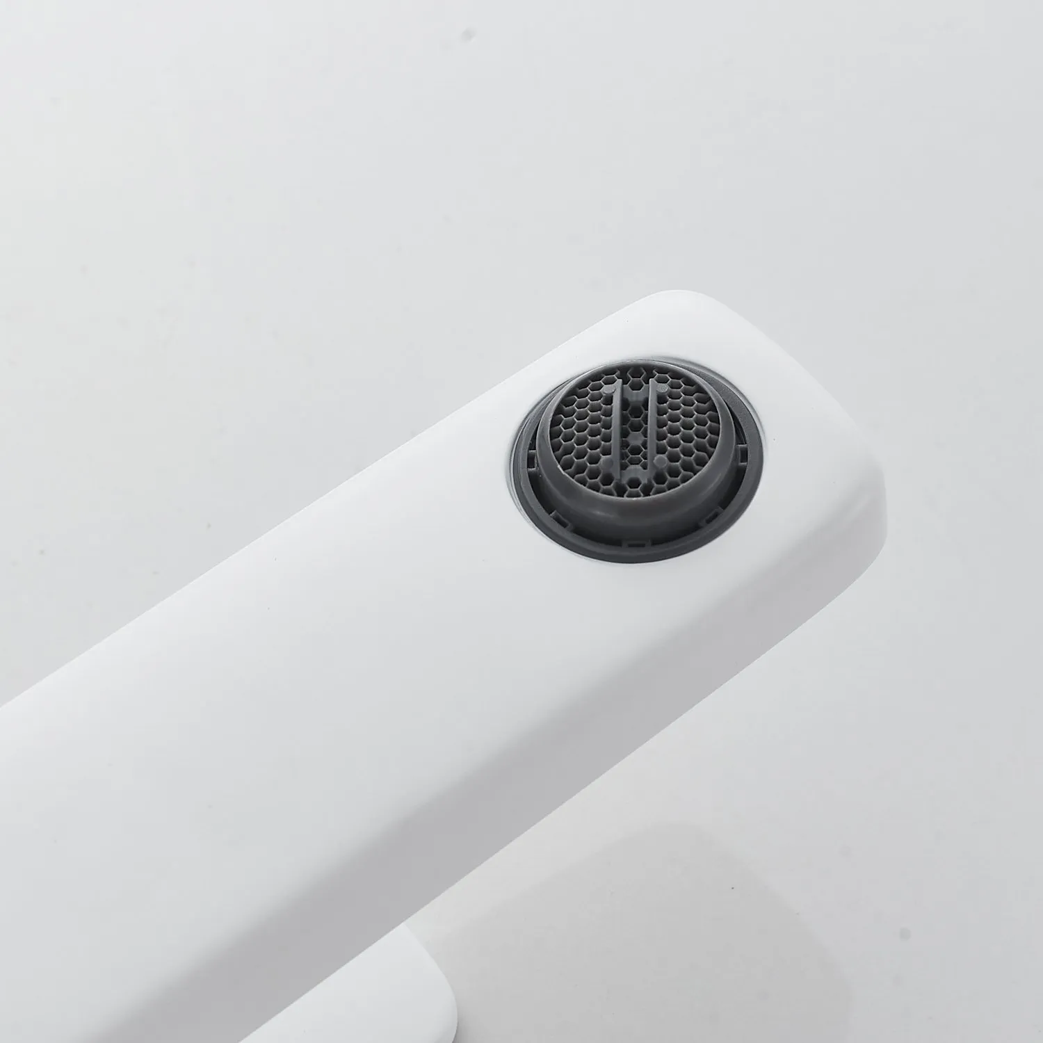 Смеситель для раковины Raffine F0199C, белый