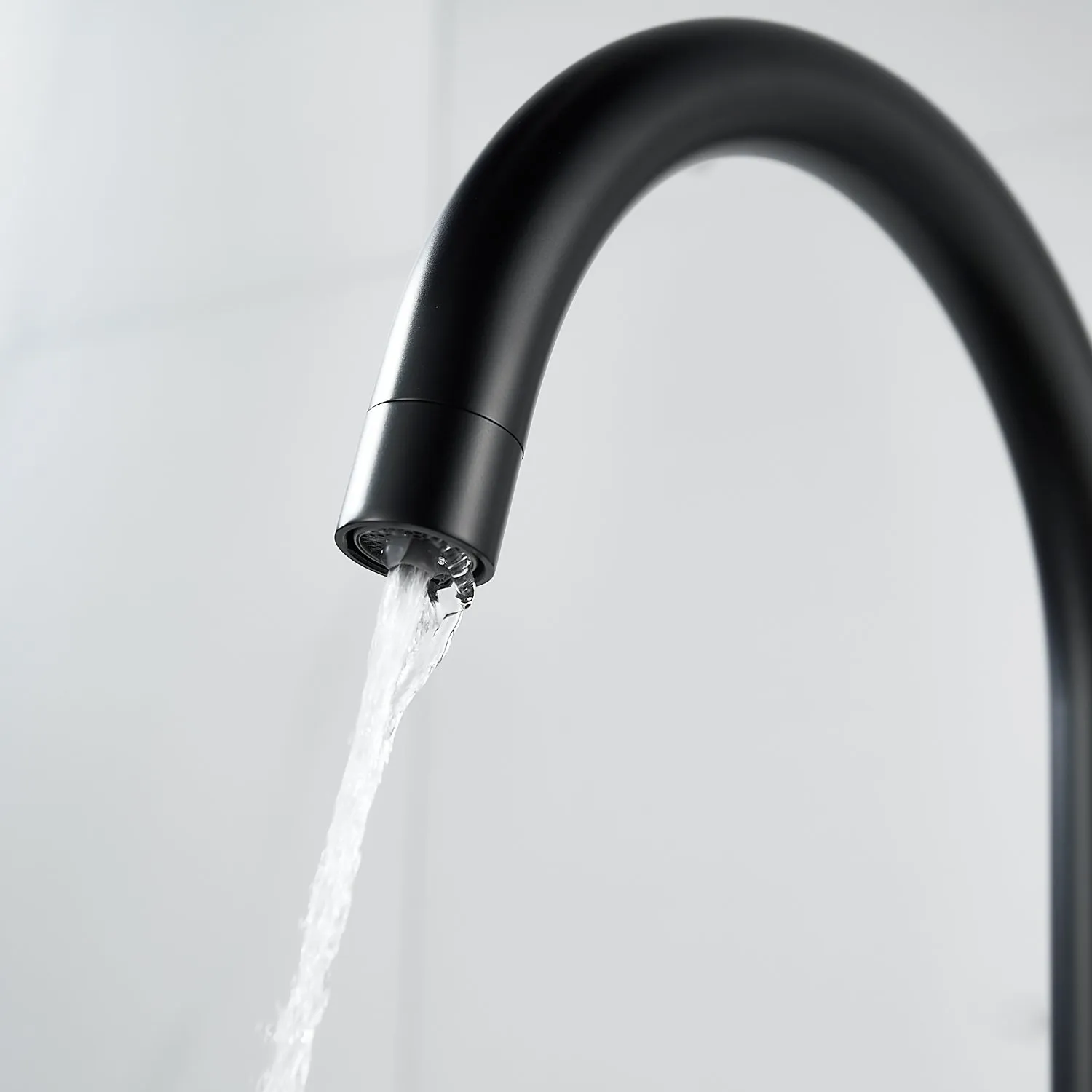 Смеситель для кухни с подключением фильтра воды Raffine F108H, черный