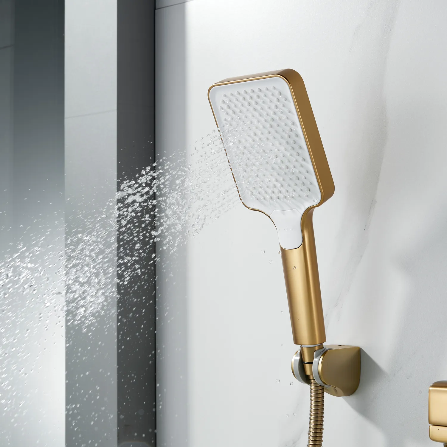 Смеситель для ванны Shevanik S9952G, золотой сатин