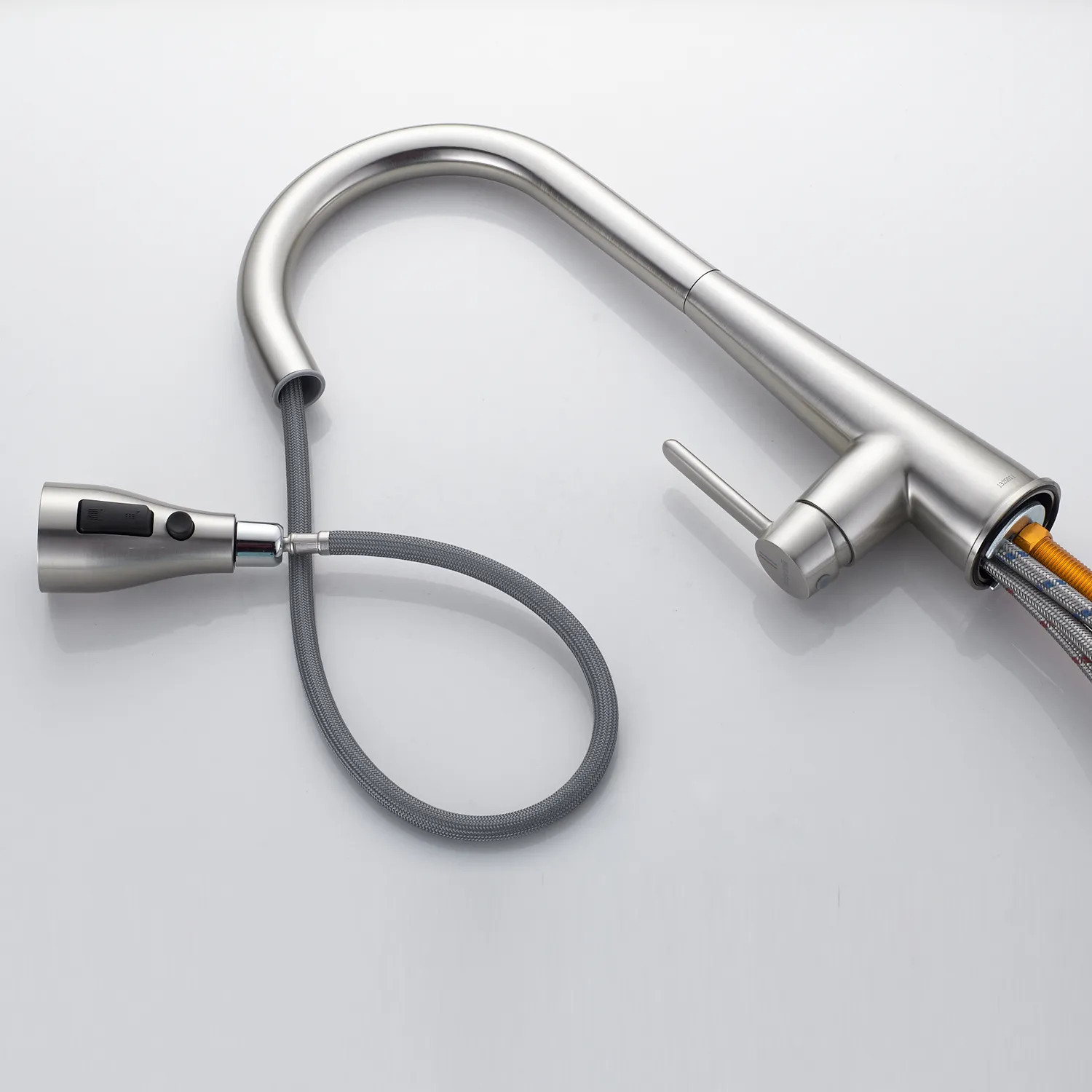 Смеситель для кухни с выдвижным изливом Shevanik S363L, сатин