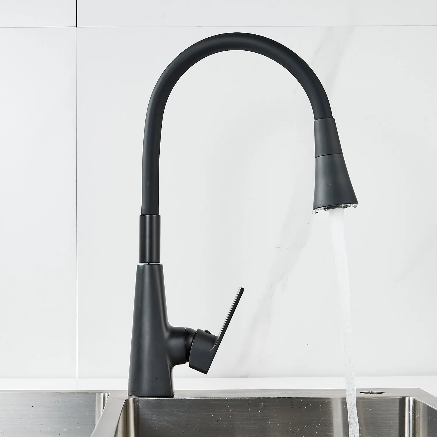 Смеситель для кухни с гибким изливом Raffine F313H-3, черный