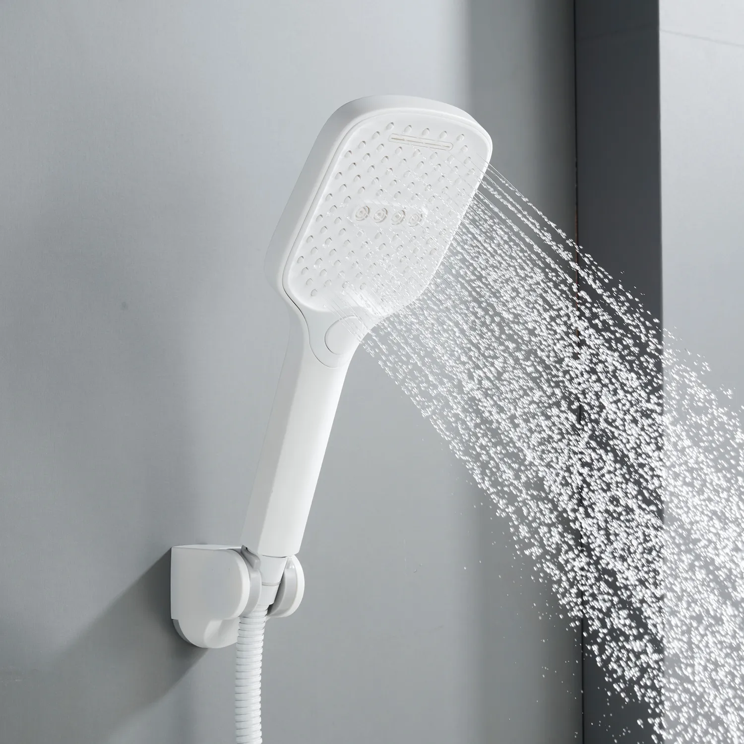 Смеситель для ванны Shevanik S4102C, белый