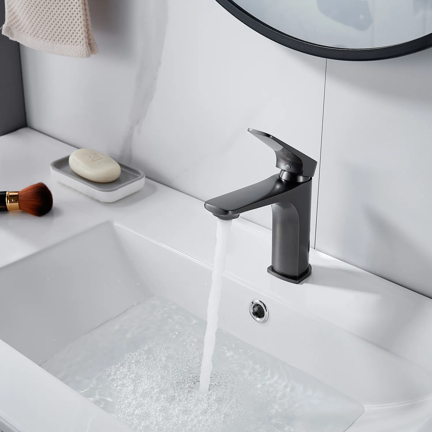 Смеситель для раковины Shevanik S4201T, оружейная сталь