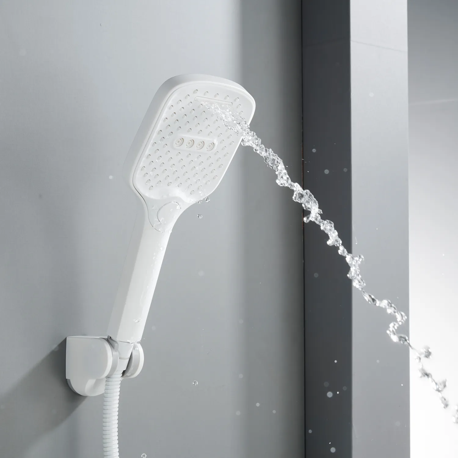 Смеситель для ванны Shevanik S4002C, белый