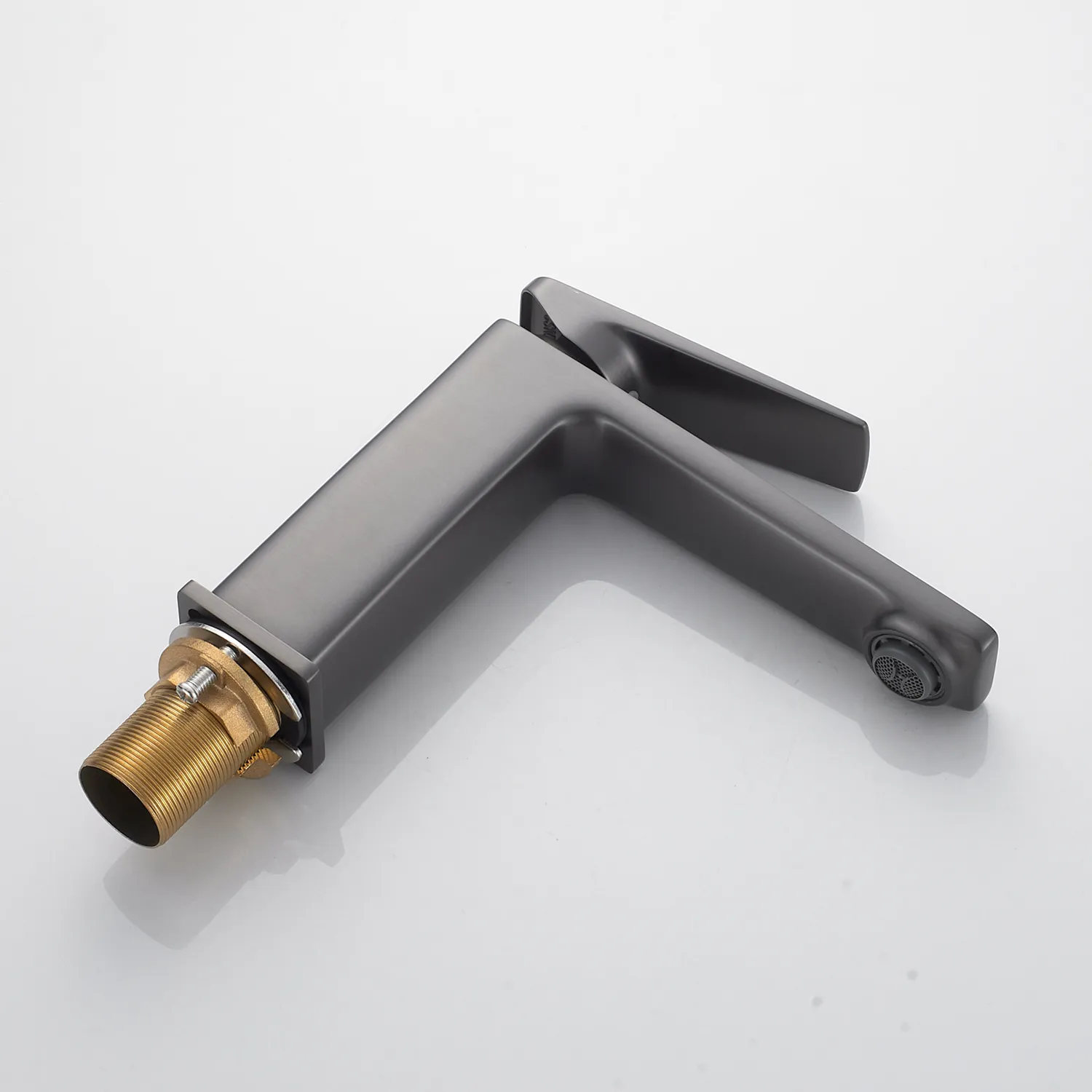 Смеситель для раковины Shevanik S8901T-1, оружейная сталь