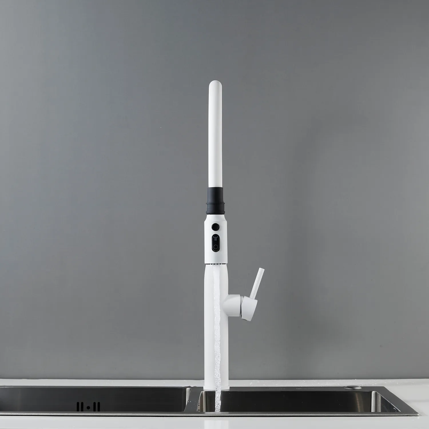 Смеситель для кухни с гибким изливом и режимом "душ" Shevanik S123C-1, белый