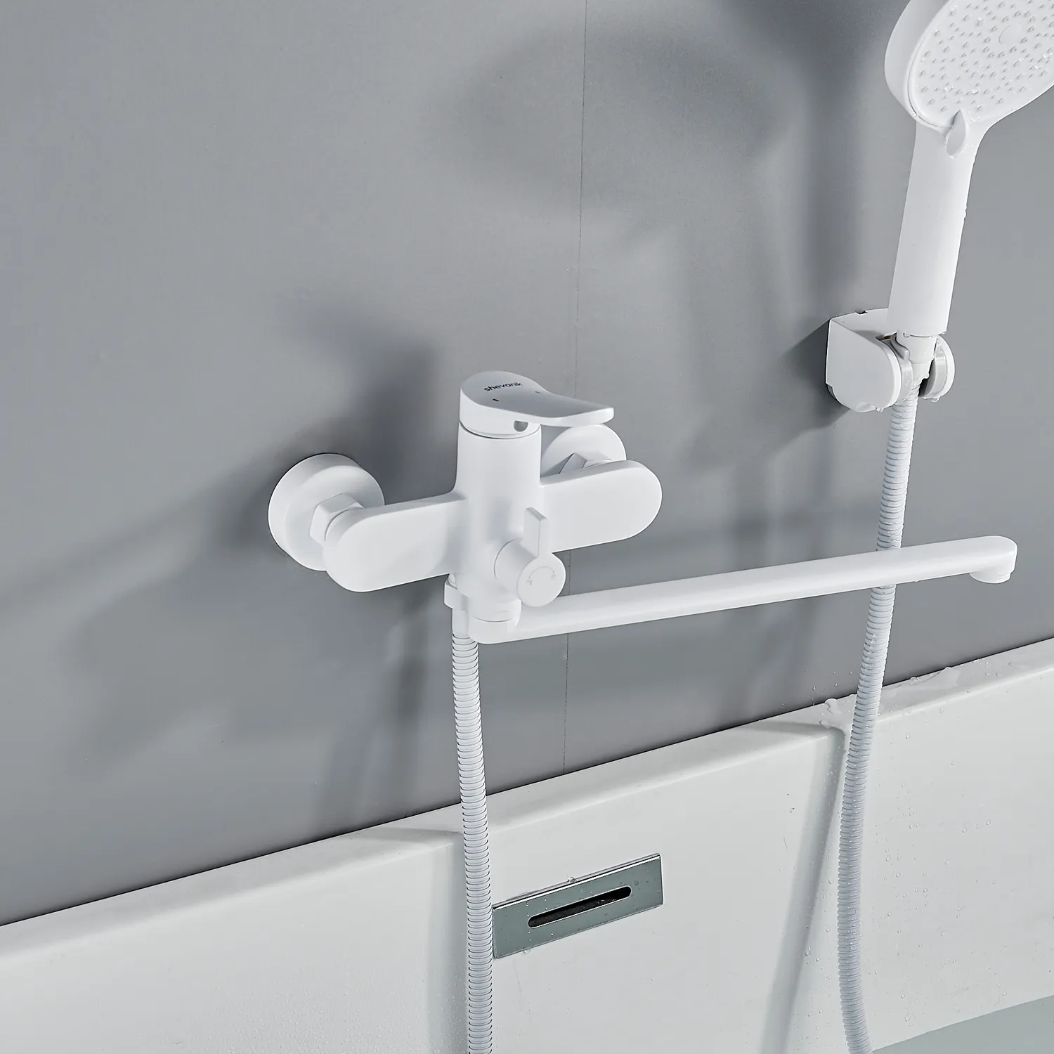 Смеситель для ванны Shevanik S4322C, белый