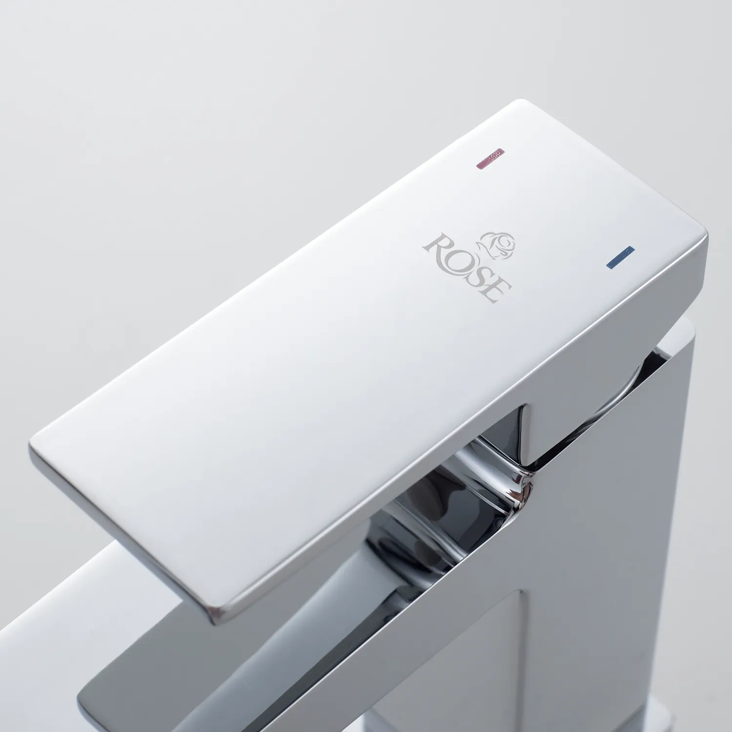 Смеситель для раковины Rose R2801, хром