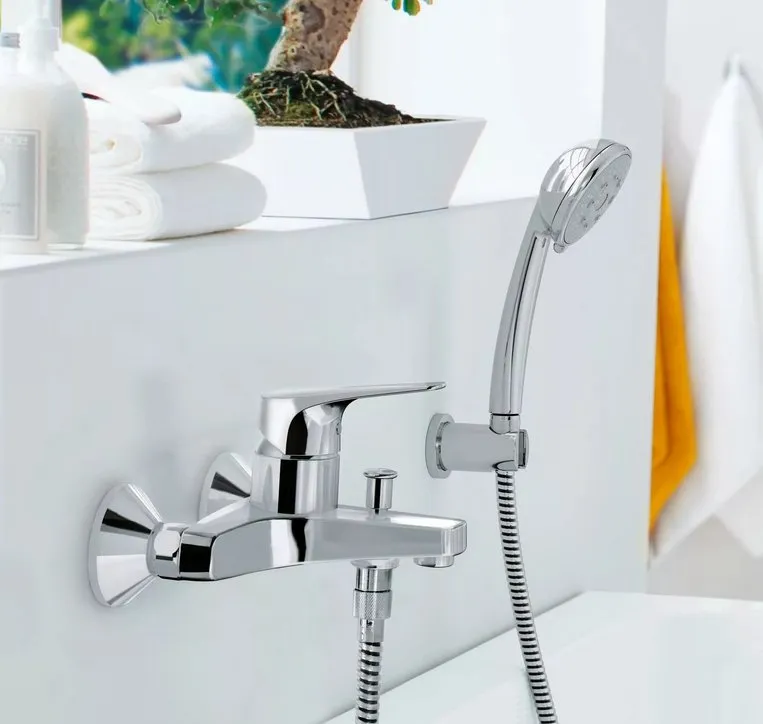 Смеситель для ванны GROHE BauFlow с изливом, хром (арт. 23756000)