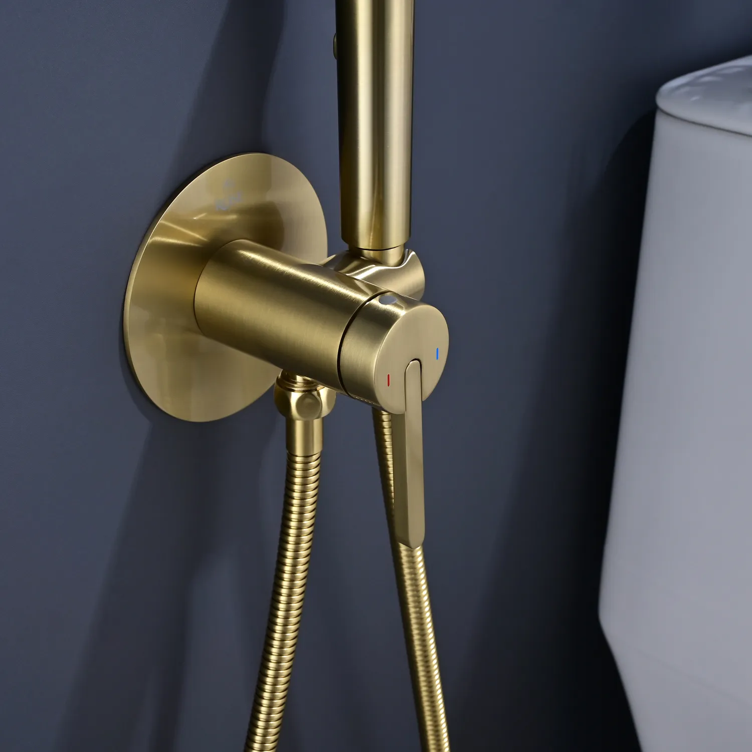 Гигиенический душ со смесителем Rose R235G, золотой сатин