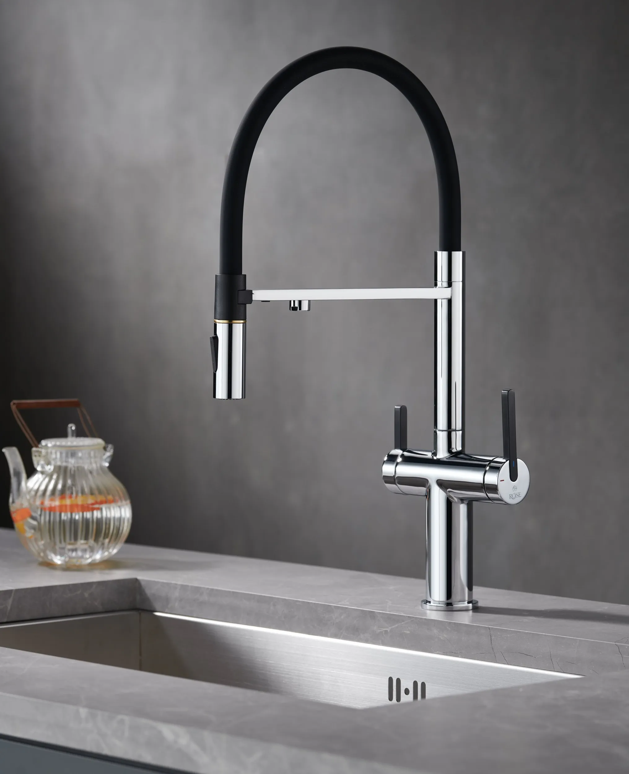 Смеситель для кухни с подключением фильтра для воды Rose R458, хром