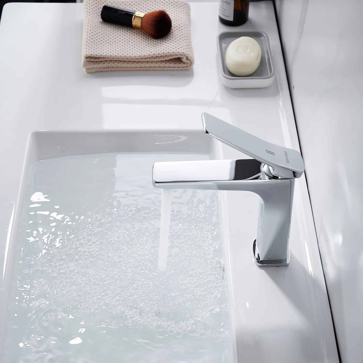 Смеситель для раковины Shevanik S4601, хром