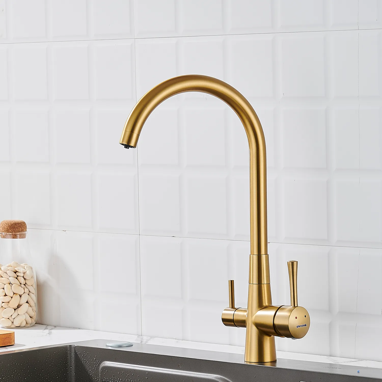 Смеситель для кухни с подключением фильтра Shevanik S428G, золотой сатин