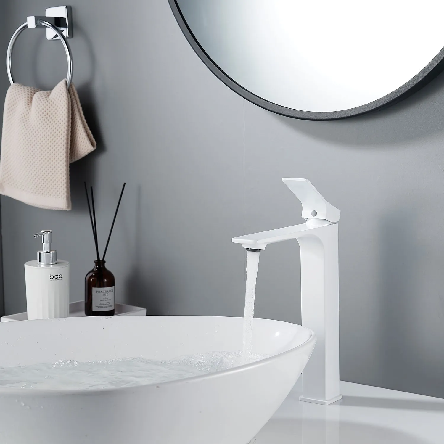 Смеситель для раковины высокий Shevanik S6111C, белый