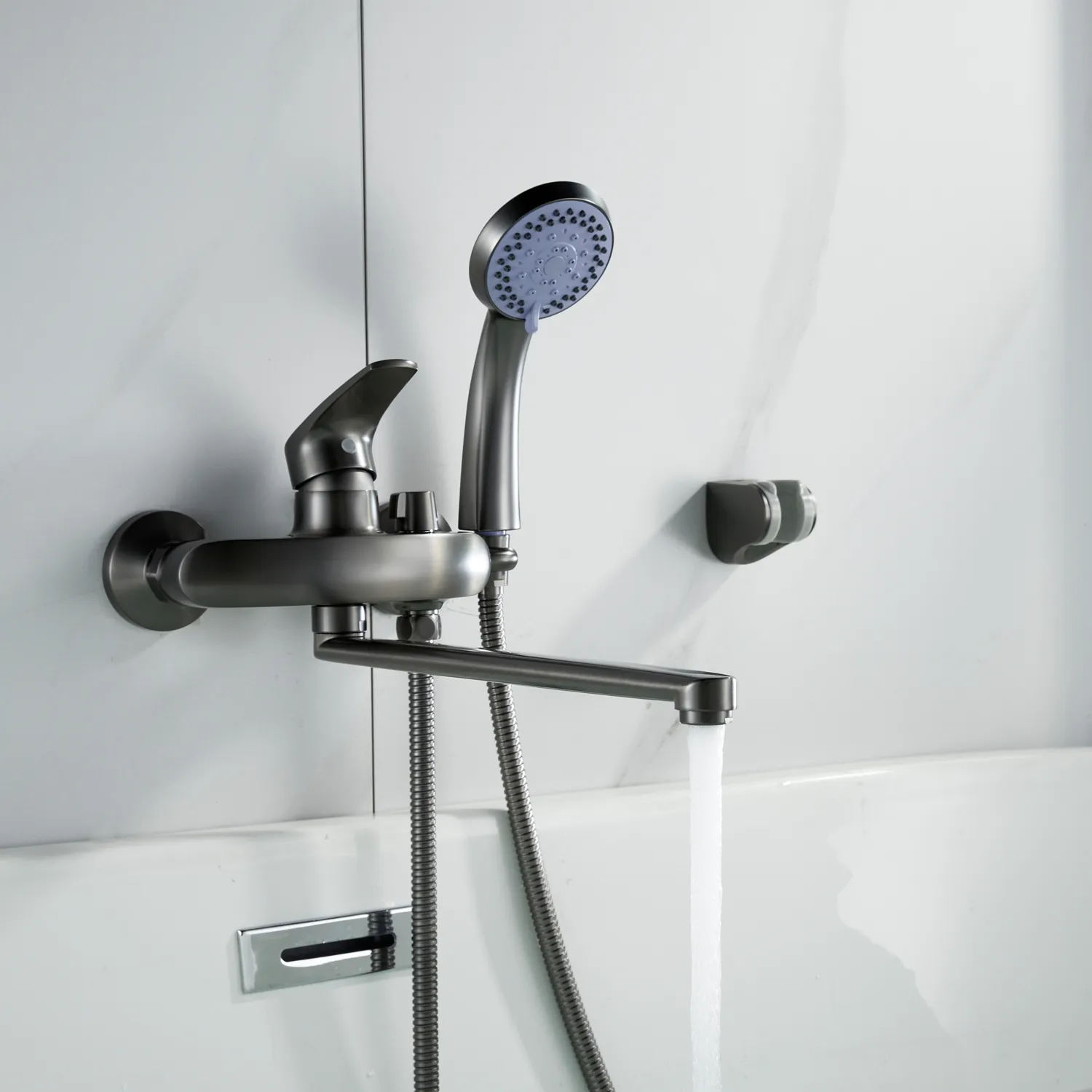 Смеситель для ванны Shevanik S5072T, оружейная сталь