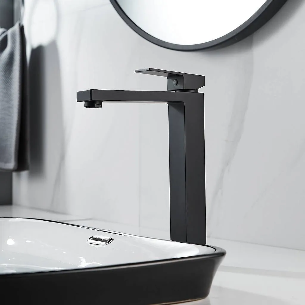 Смеситель для раковины высокий Maretti Umbria Black UMB32RF52, черный