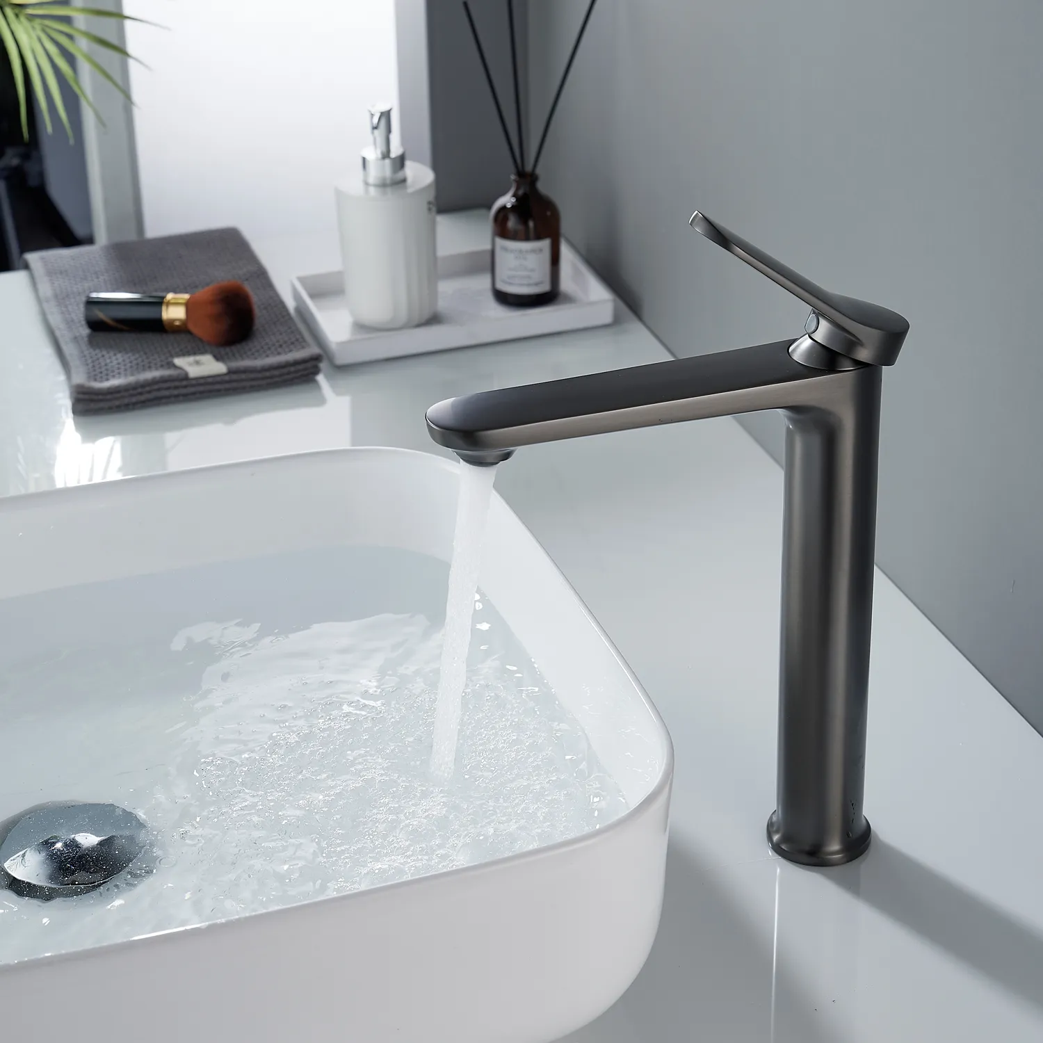 Смеситель для раковины высокий Shevanik S4311T, оружейная сталь