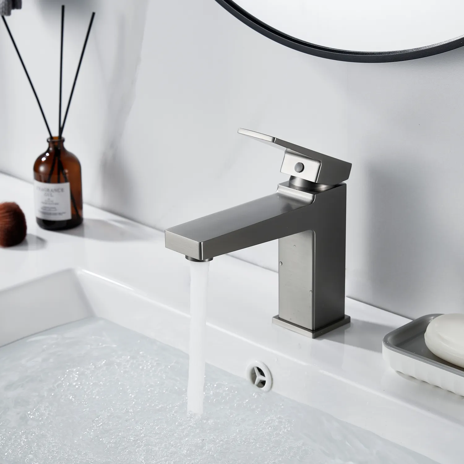 Смеситель для раковины Rose R2801T, оружейная сталь