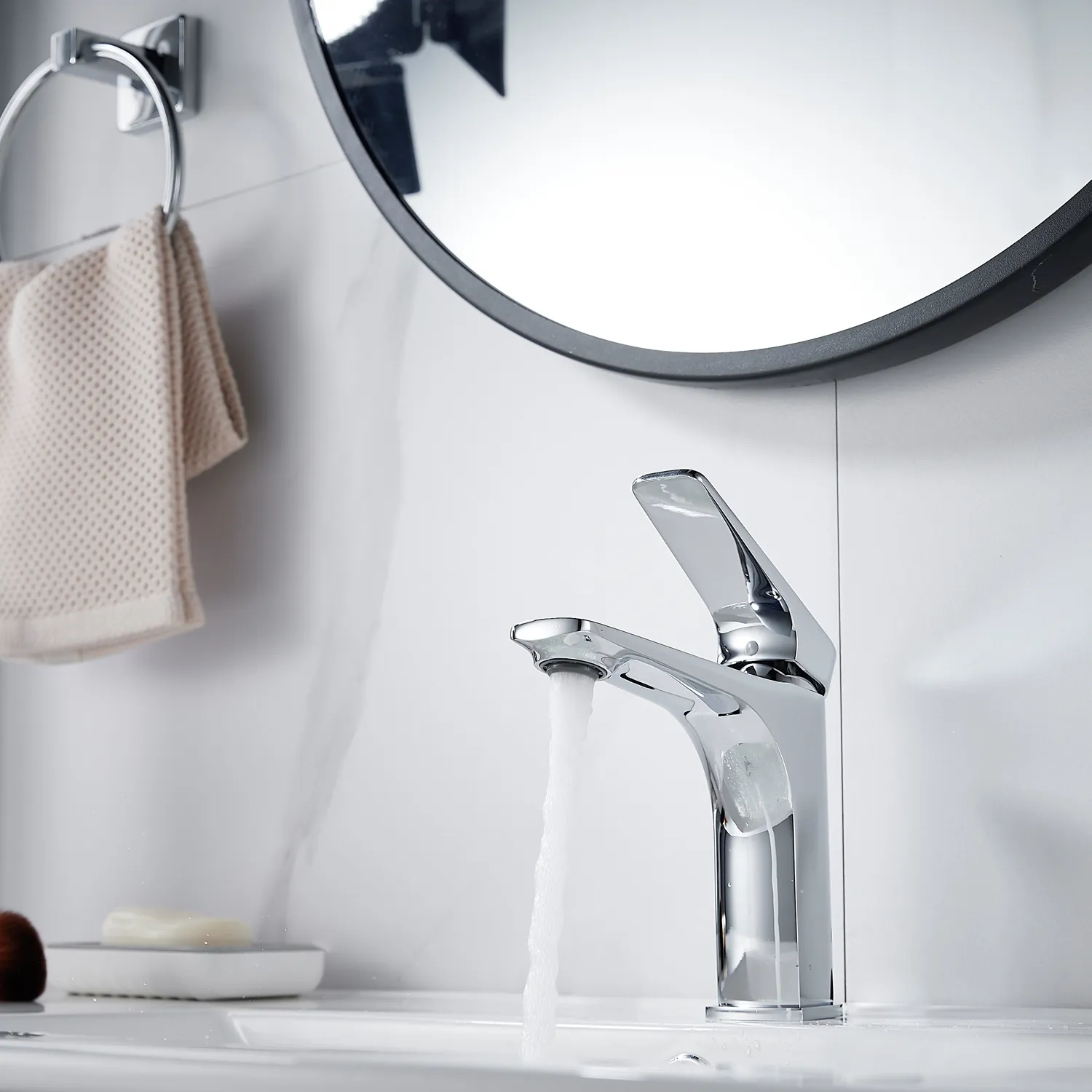 Смеситель для раковины Shevanik S4201, хром