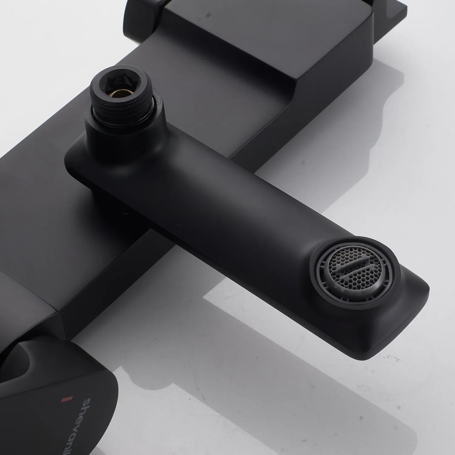 Душевая система Shevanik S4226H, черный