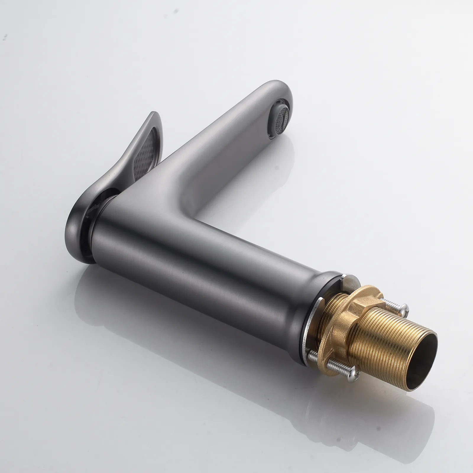 Смеситель для раковины Shevanik S4701T, оружейная сталь