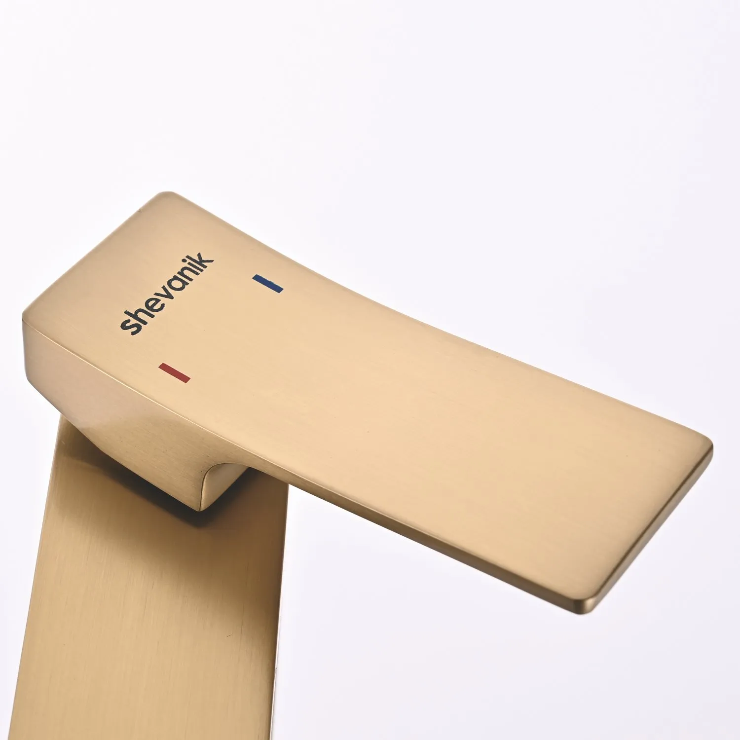 Смеситель для раковины высокий Shevanik S6111G, золотой сатин