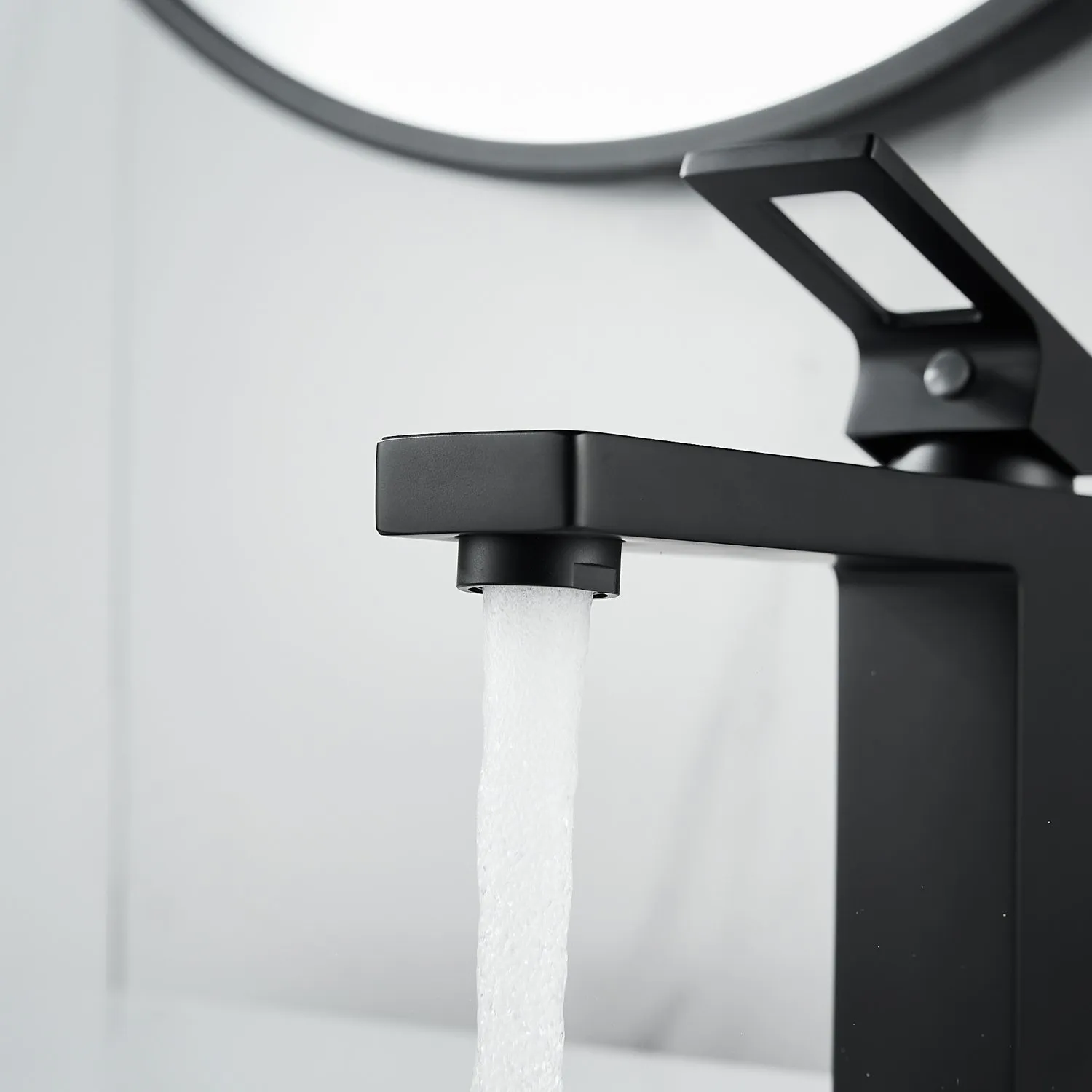 Смеситель для раковины Raffine F0196H, черный