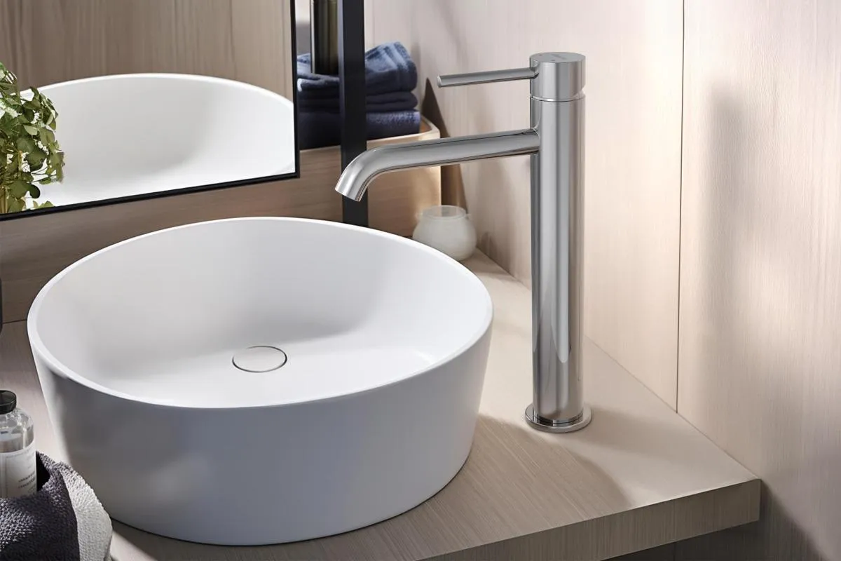 AQ1304CR ЕВРОПА смеситель для раковины 215, без донного клапана