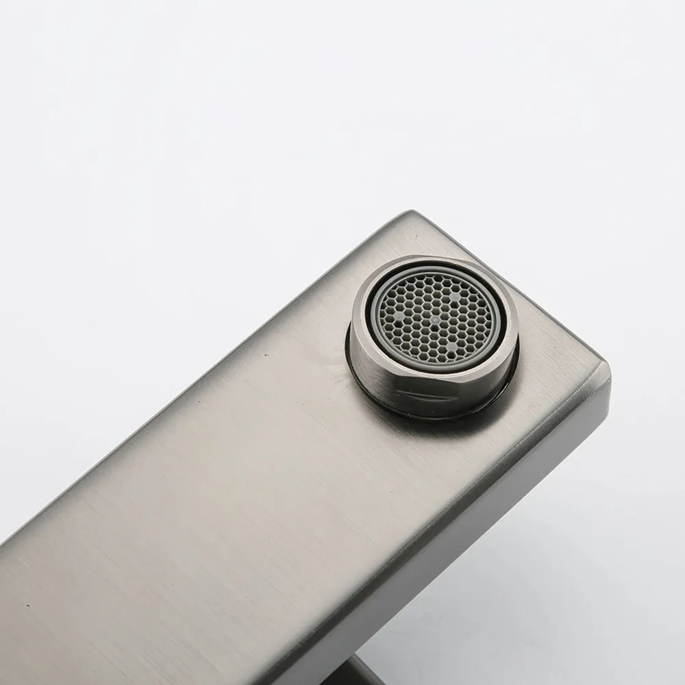 Смеситель для раковины Gappo G1017-9, оружейная сталь