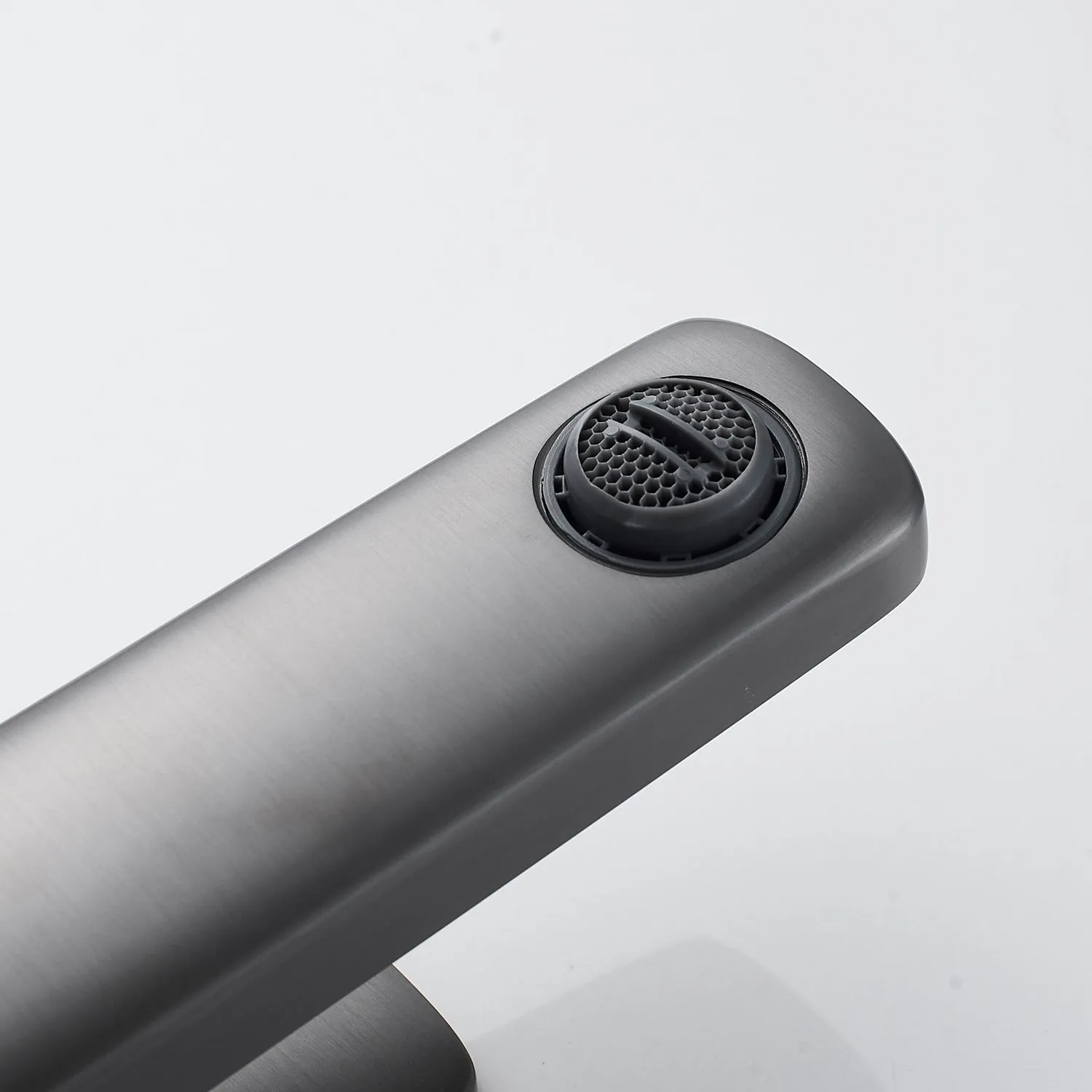 Смеситель для раковины Shevanik S9901T, оружейная сталь