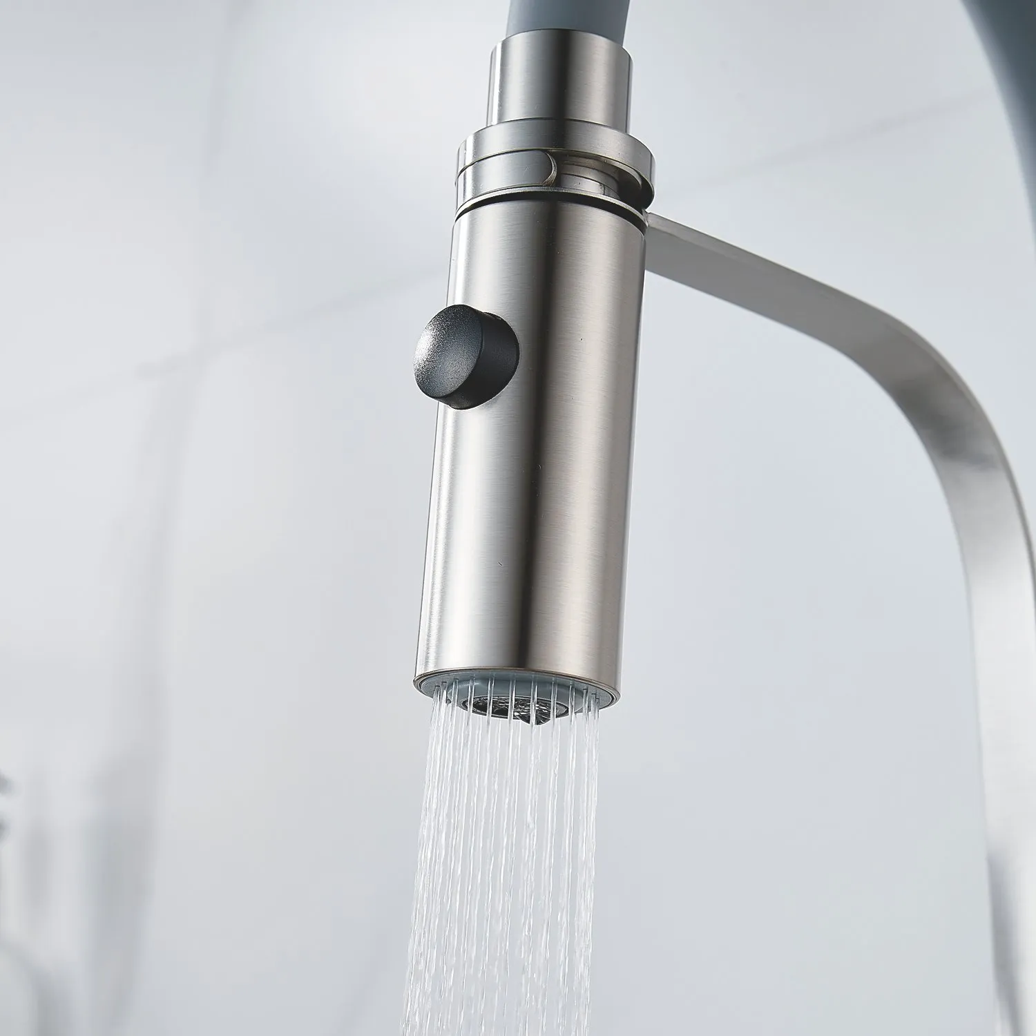 Смеситель для кухни с гибким изливом и режимом "душ" Shevanik S943L-9, сатин