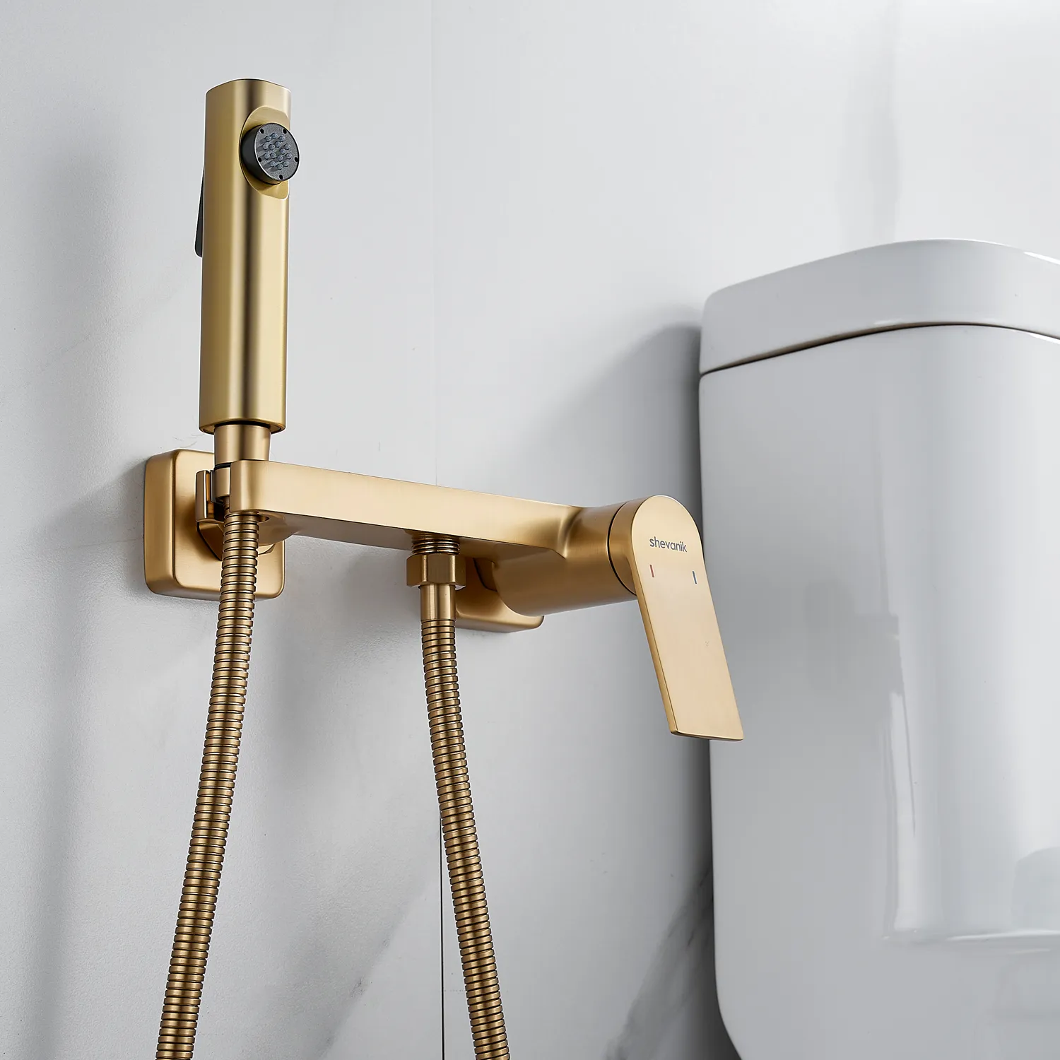 Гигиенический душ со смесителем Shevanik S4105G-1, золотой сатин