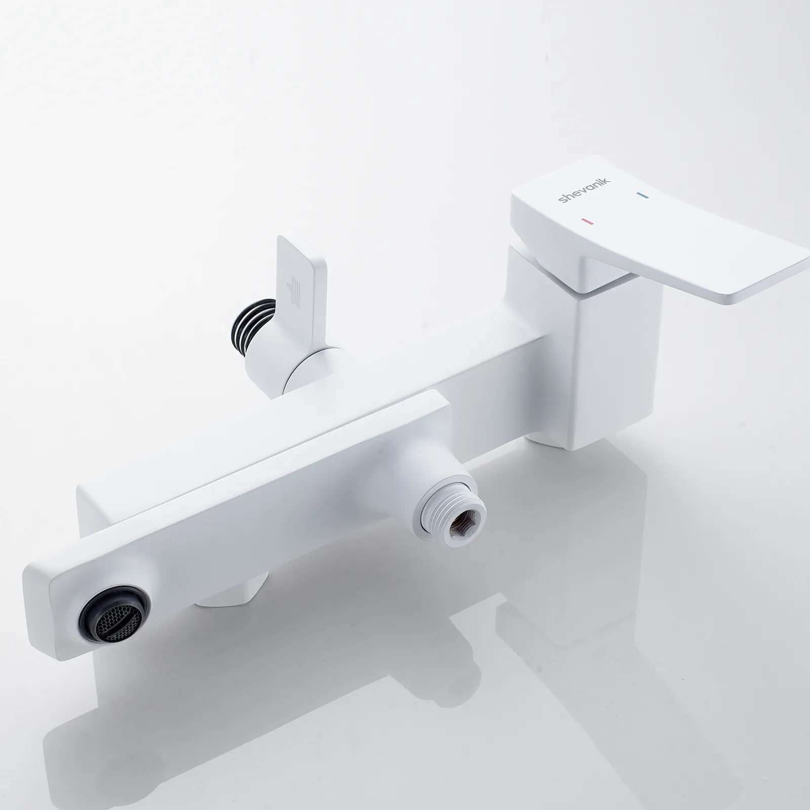 Душевая система Shevanik S4436C, белый