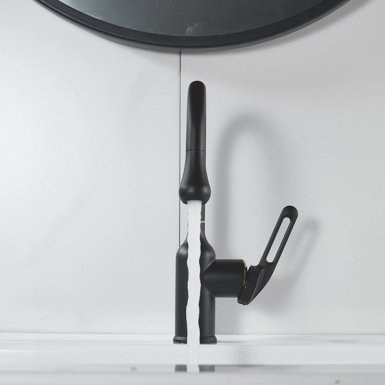 Смеситель для раковины Raffine F101H, черный