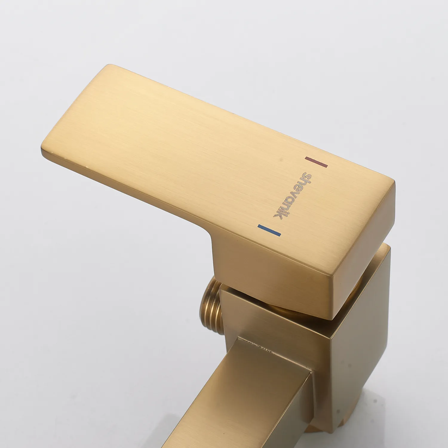 Гигиенический душ со смесителем Shevanik S137G, золотой сатин