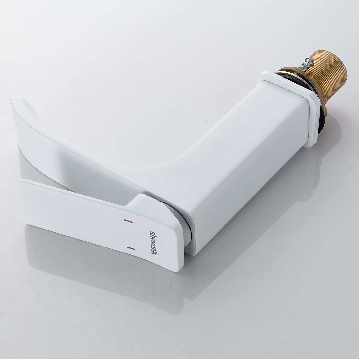 Смеситель для раковины Shevanik S4001C, белый